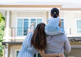 Mortgage groups urge FHA to ditch 'life of loan' premium payments